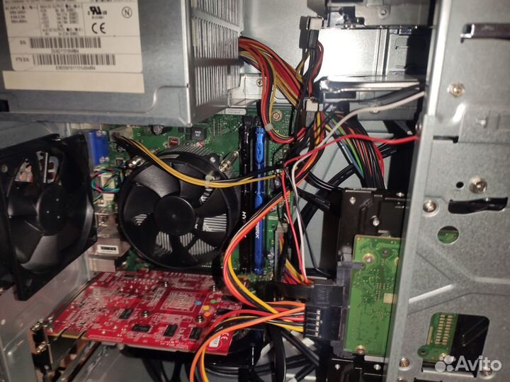 Fujitsu Esprimo P400/CPU 2.8GHz/GPU 1.5Gb/RAM 8 Gb