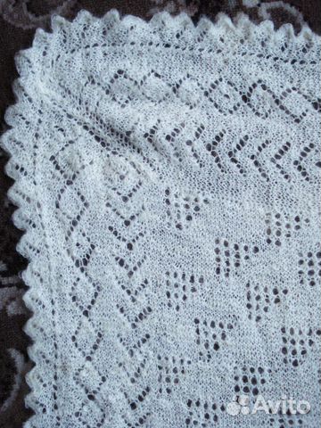 Пуховая паутинка-шаль