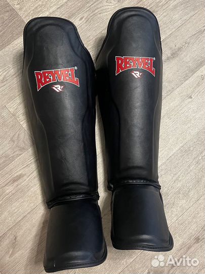 Защита голени reyvel