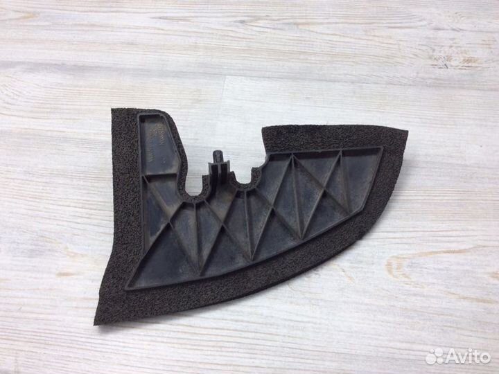 Пыльник (кузов внутри) Nissan Juke F15 2011-2019