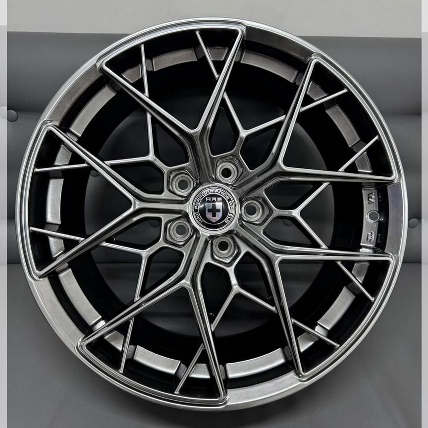 Литые диски Blitz 8×R18 5×100