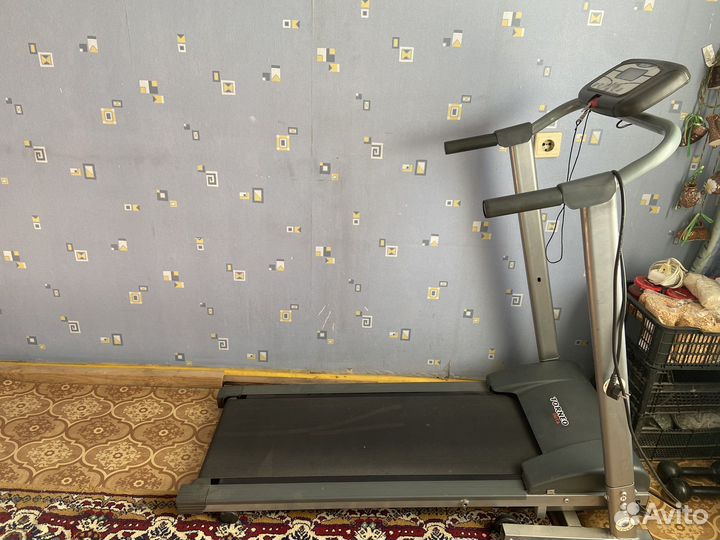Беговая дорожка torneo inita