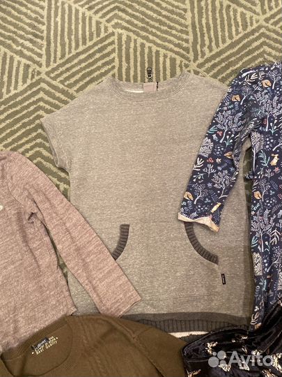 Одежда для девочки пакетом 134-140