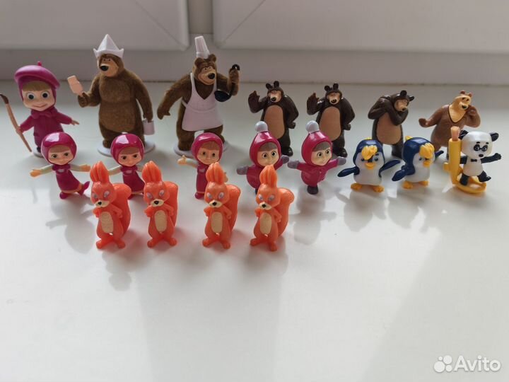 Игрушки из киндера, Маша и медведь