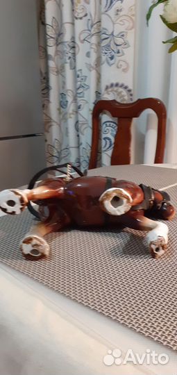 Статуэтка животного фарфор