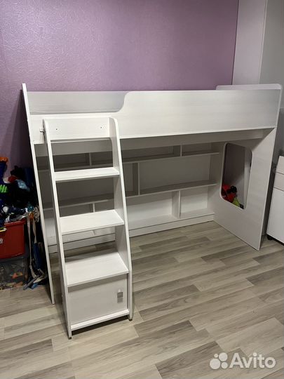 Кровать чердак