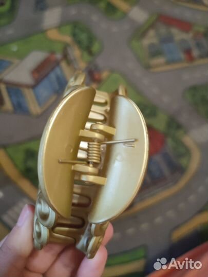 Заколка - краб