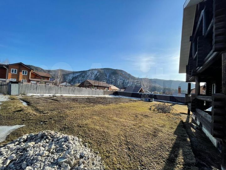 Дом 293 м² на участке 20 сот.