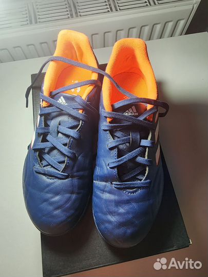 Бутсы сороконожки adidas