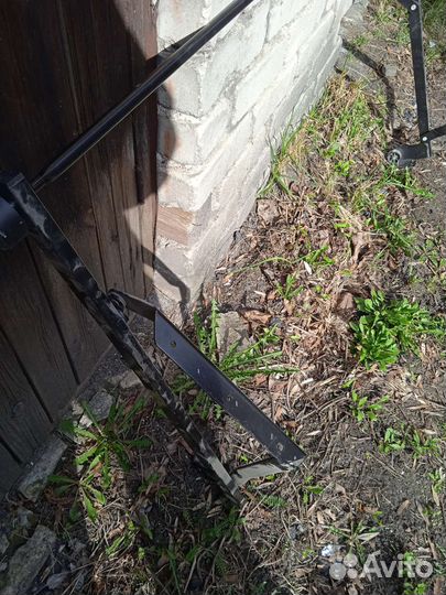 Выкатной механизм Дельфин для дивана