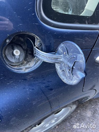 Лючок бензобака Chrysler PT cruiser