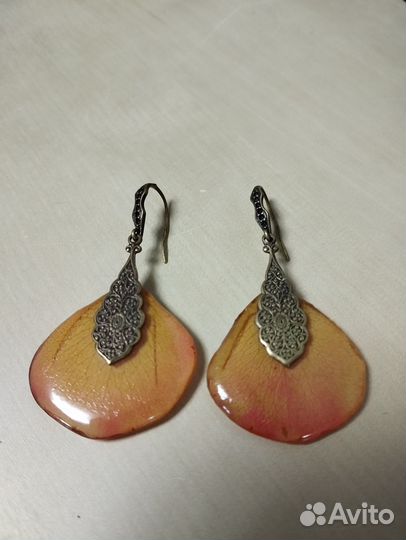 Комплект кольцо серебро янтарь и серьги бижут