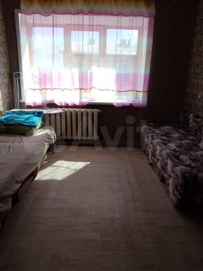 Комната 12 м² в 4-к., 5/5 эт.