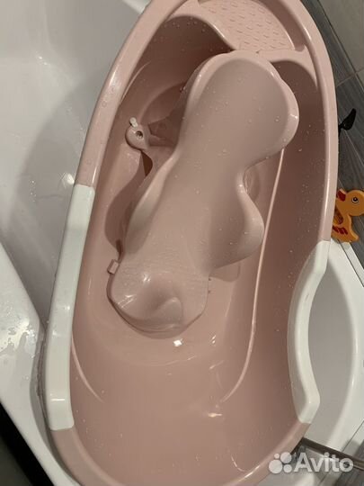 Ванночка детская с горкой для купания