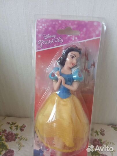 Кукла ручка Белоснежка Disney