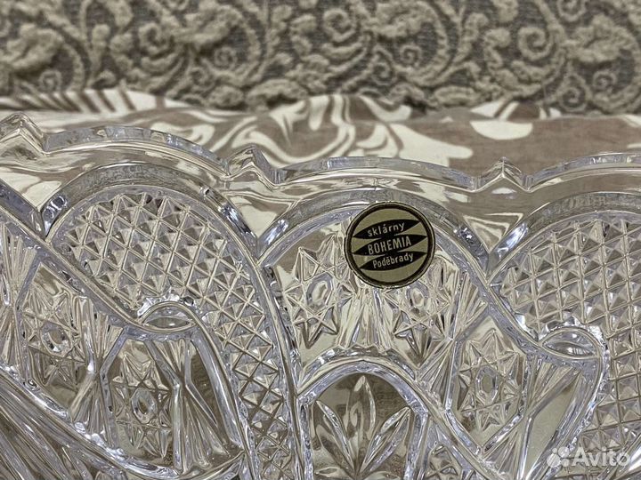 Хрустальная ваза