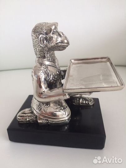 Статуэтка-Визитница