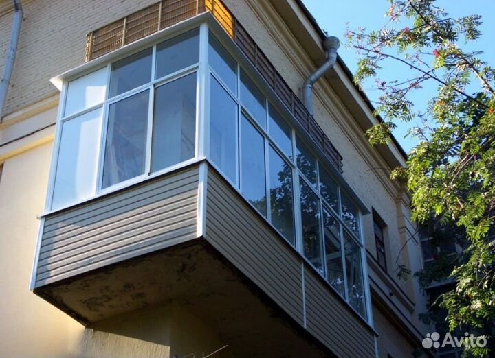 Остекление балконов и лоджий под ключ W9300