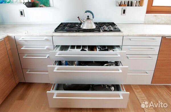 Ремонт кухонных гарнитуров.Замена дверок