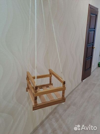 Детская качель подвесная