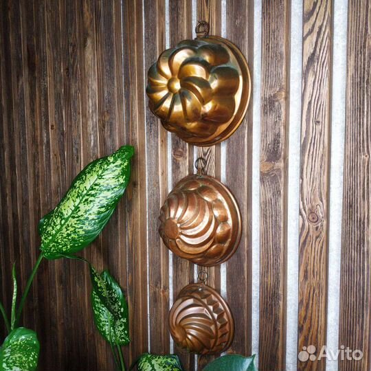 Антиквариат из Европы. Формы медные