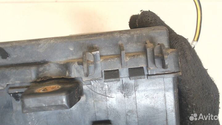 Блок предохранителей Mazda 3 (BK), 2006