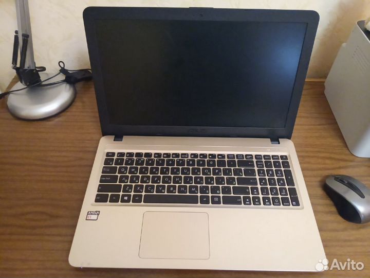 Ноутбук asus X540Y