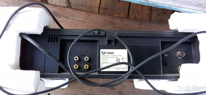 Видеомагнитофон