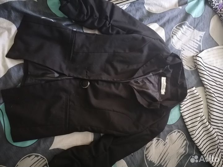 Вещи на девушку 42р