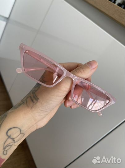 Очки розовые в идеале