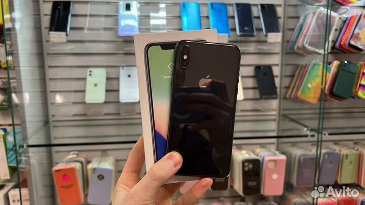 iPhone X, 64 ГБ