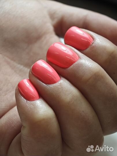 Нужна модель на маникюр