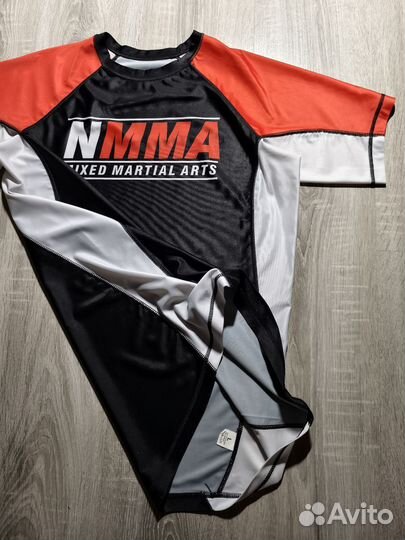 Футболка nmma L