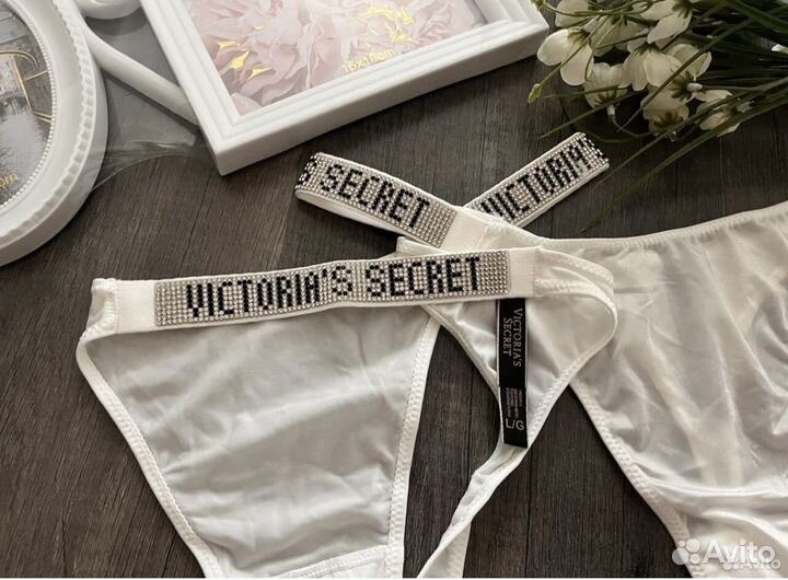 Трусы стринги victoria secret белые