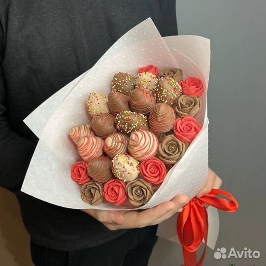 Букеты из клубники в шоколаде