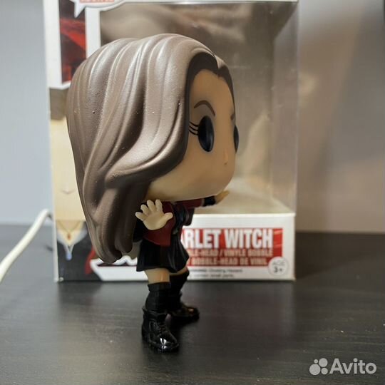Funko pop 95 Scarlet witch
