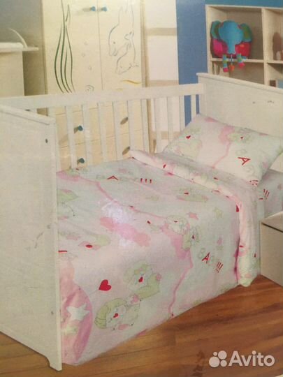 Постельный компект в кроватку новый