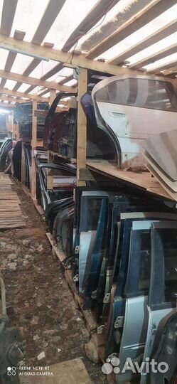 Дверь Dodge Крайслер