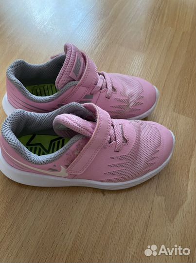 Кроссовки Nike