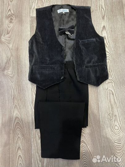 Костюм праздничный