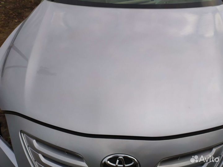 Капот решетка Тойота Камри 40