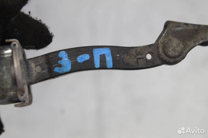 Ограничитель двери задней Nissan Pathfinder R51