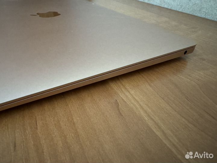 MacBook Air M1 13