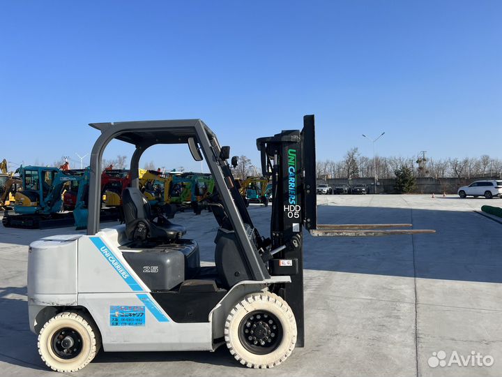 Вилочный погрузчик Unicarriers FD25T14, 2021