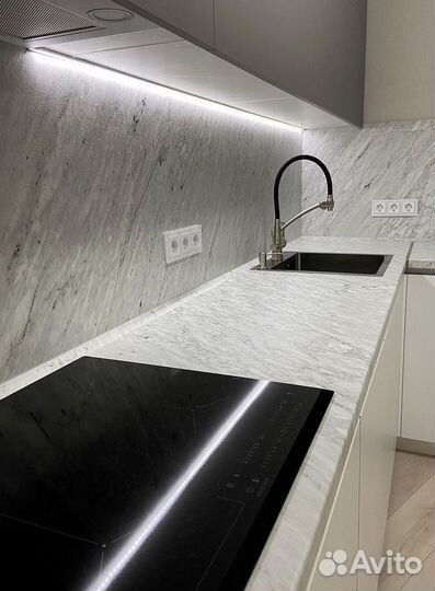 Кухни на заказ. Под ключ. Гapaнития oт 2 дo 10 лeт