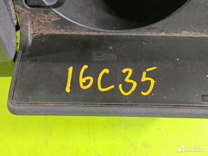 Подстаканник для Mazda 6 2002-2007