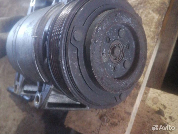 Компрессор кондиционера вольво Volvo 2.4 B5244S