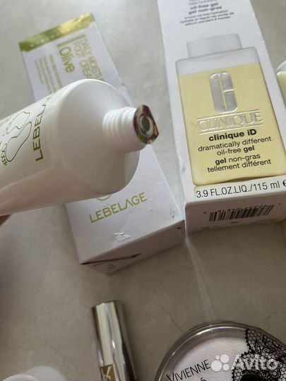 Набор косметики сразу за всё