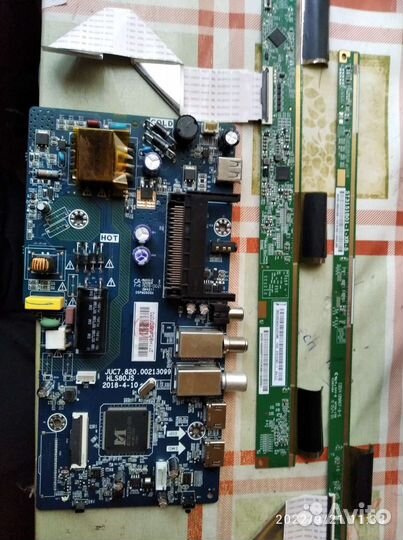 Плата к телевизору