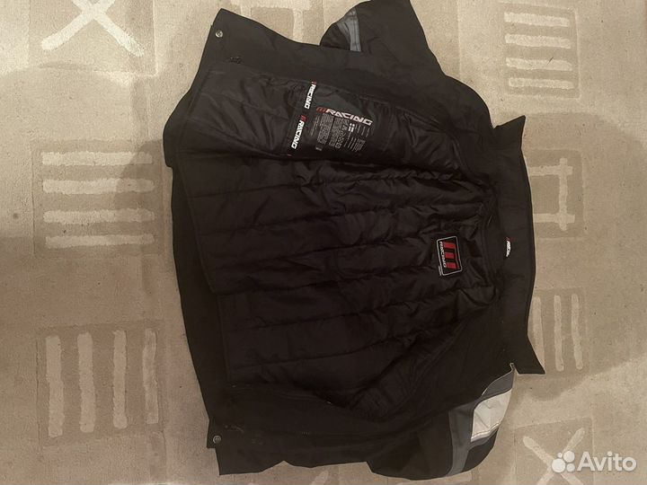 Зимний костюм для снегохода